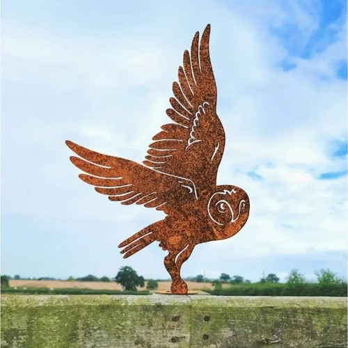 Rusty garden metal owl - garden,